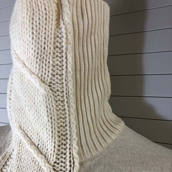 CIVIDINI merino mock neck sleeveless sweater - Picture 6 of 9